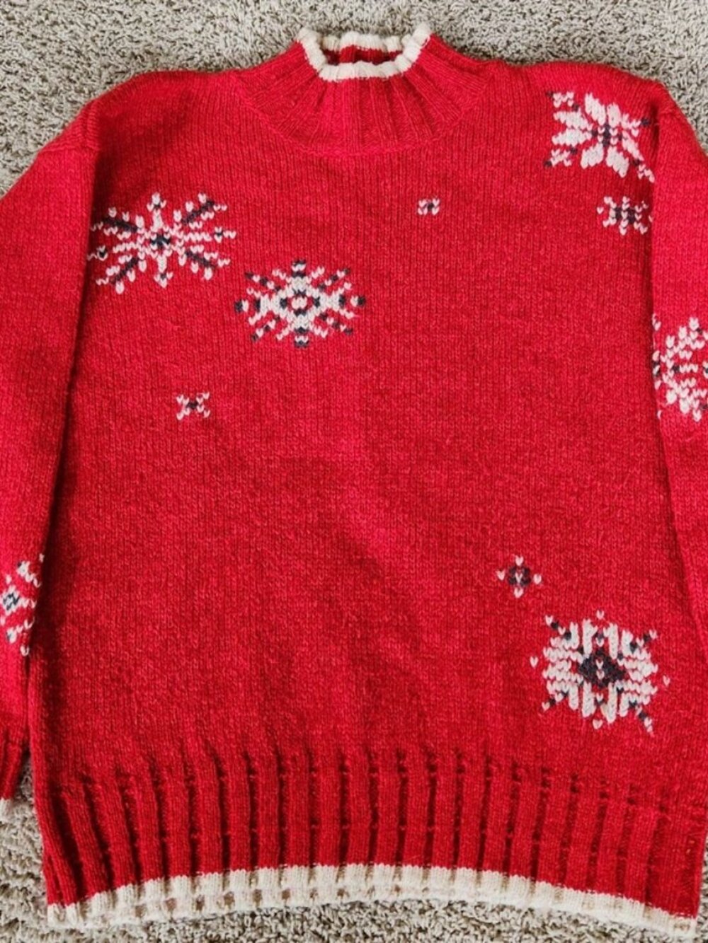 Vintage 90's LizWear Liz Claiborne Red Chunky Knit Ski Sweater W/Snowflakes Sz L - Picture 2 of 15